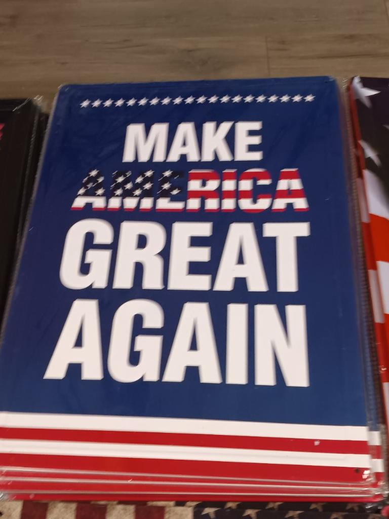 "Make America Great Again!" Metal Wall Sign